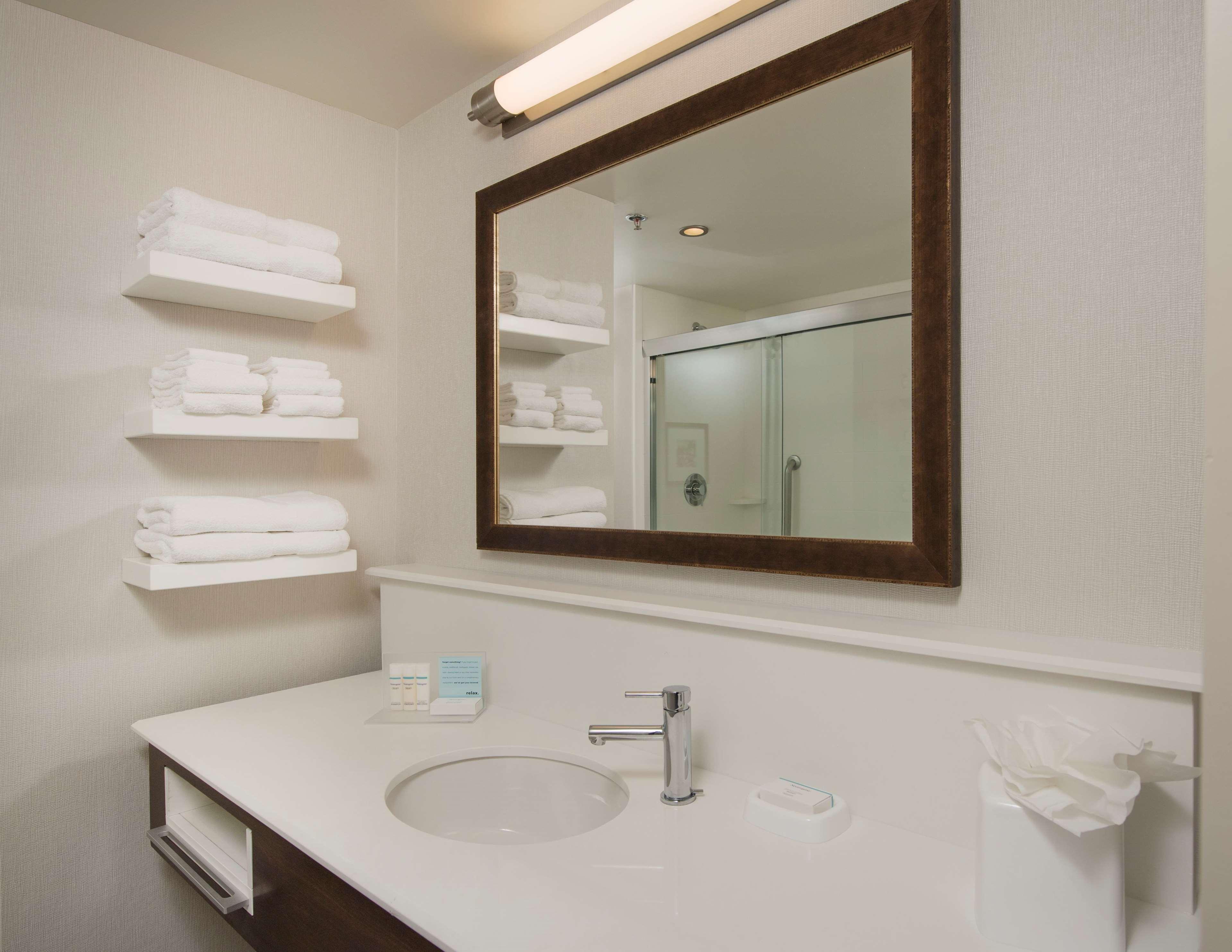 Hampton Inn & Suites בראסלטון מראה חיצוני תמונה