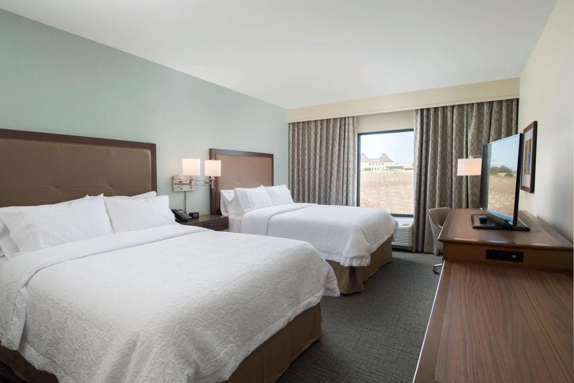 Hampton Inn & Suites בראסלטון מראה חיצוני תמונה