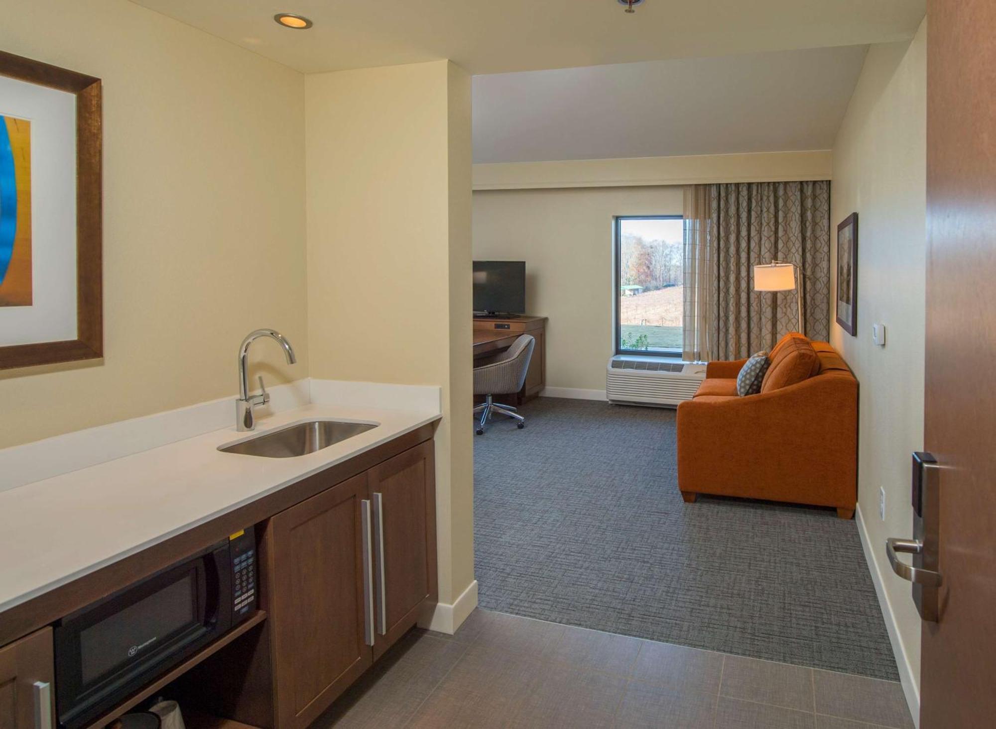Hampton Inn & Suites בראסלטון מראה חיצוני תמונה